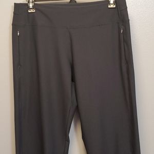 Lucy Pants size Large Short